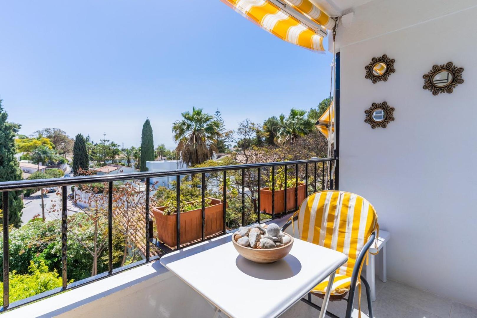 Guestready - Chasing The Sun In Malaga Daire Marbella Dış mekan fotoğraf